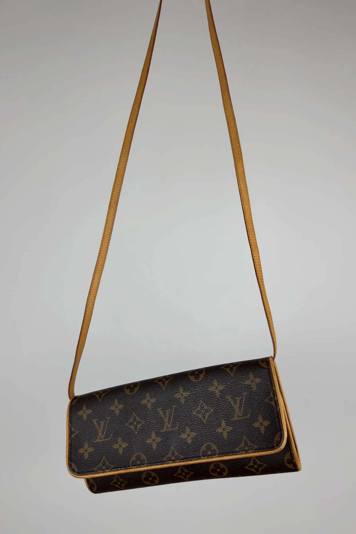 Louis Vuitton Monogram Pochette Twin GM