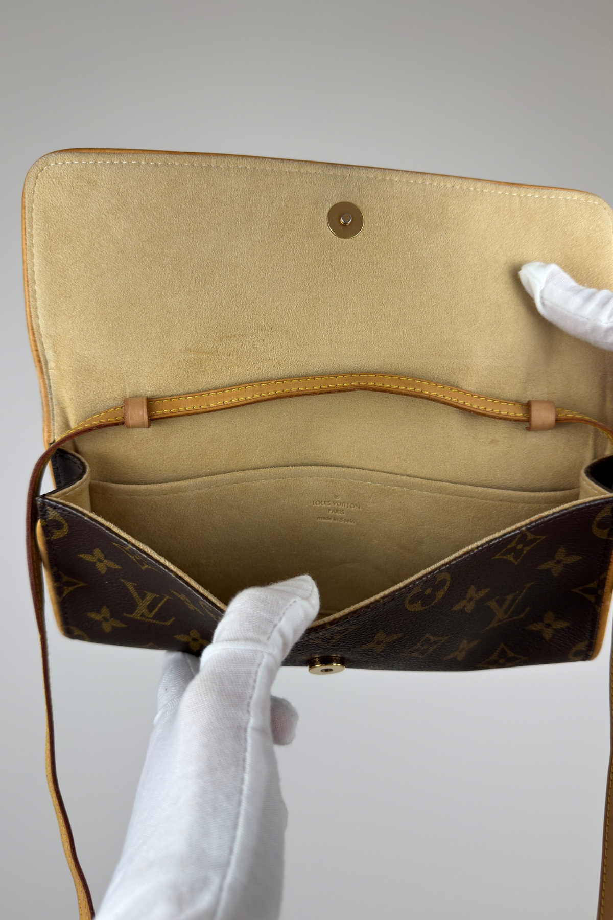 Louis Vuitton Monogram Pochette Twin GM