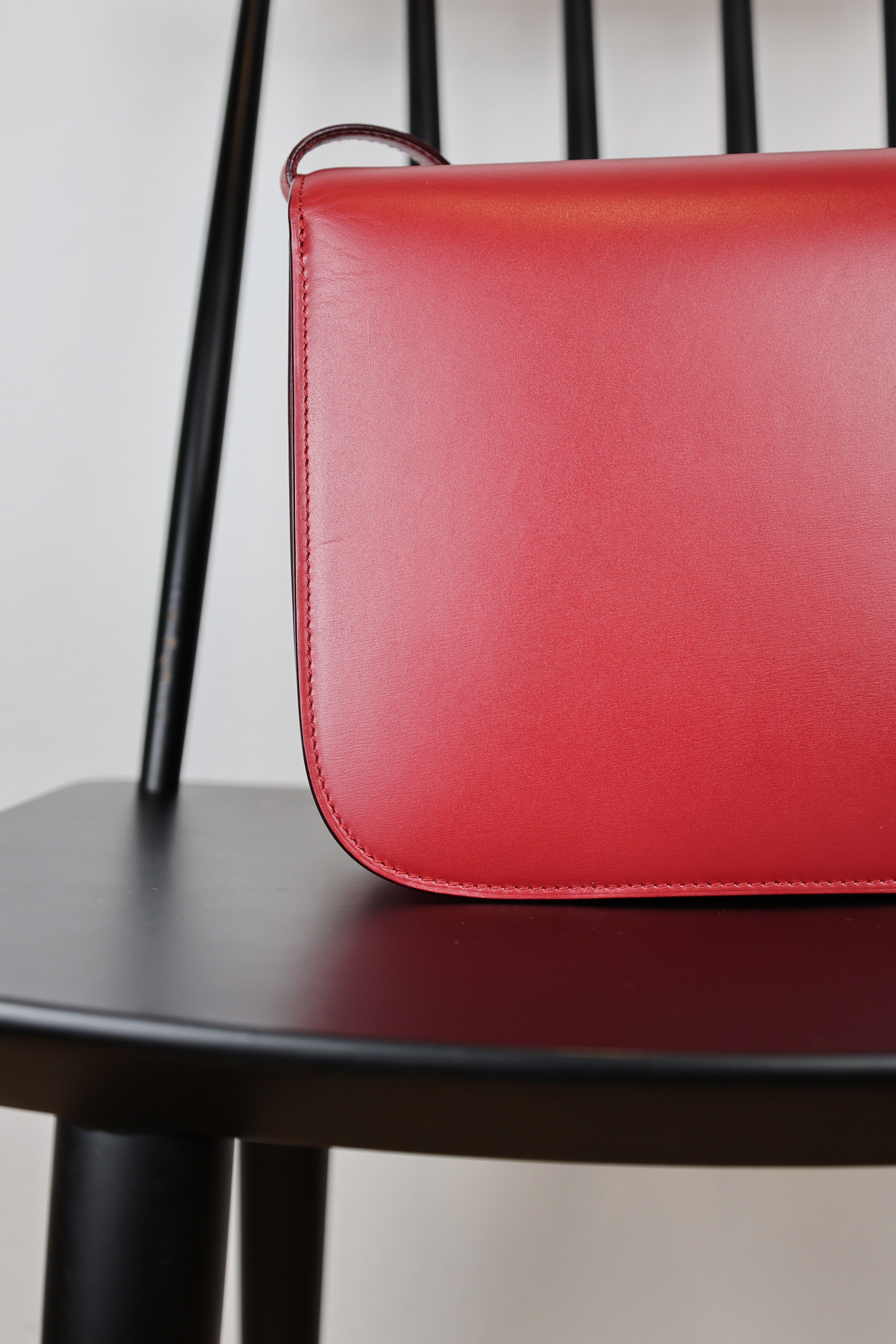 Céline Box Calfskin Medium Classic red