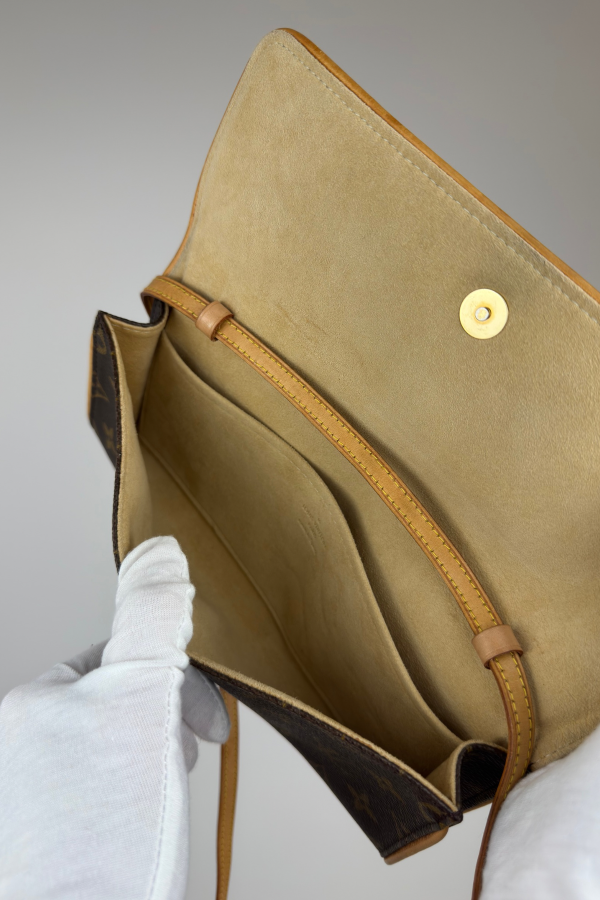 Louis Vuitton Monogram Pochette Twin GM