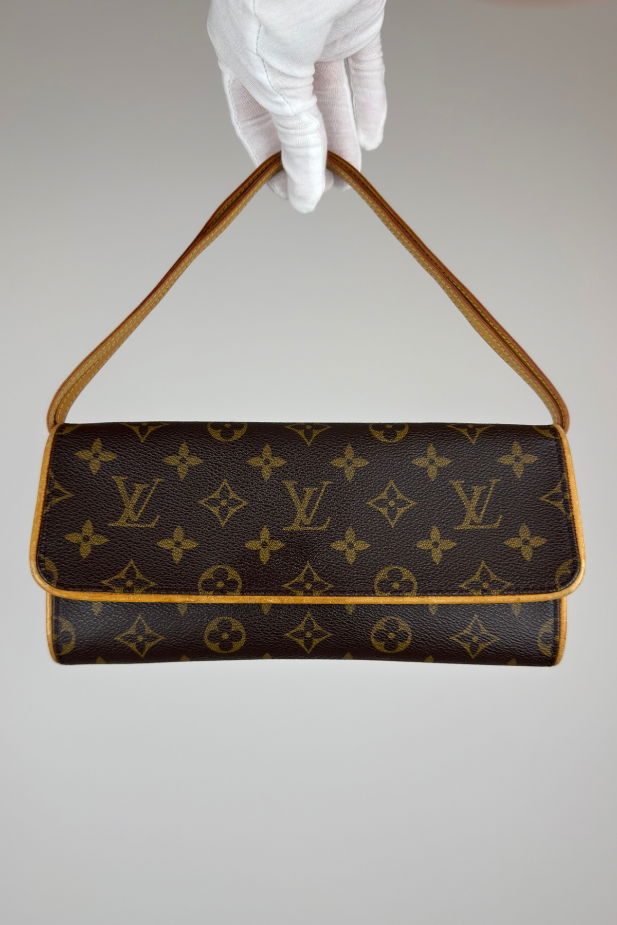 Louis Vuitton Monogram Pochette Twin GM