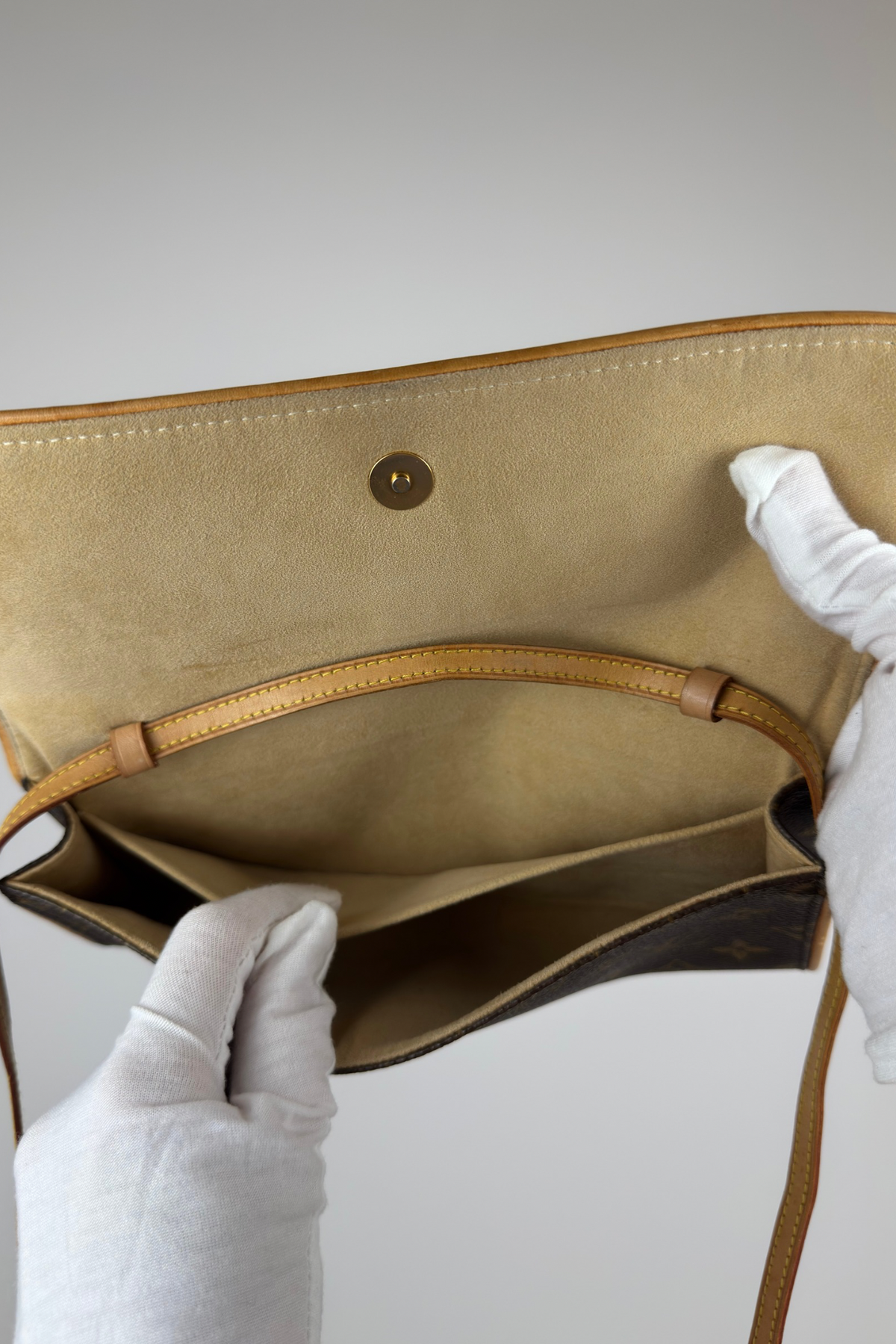Louis Vuitton Monogram Pochette Twin GM