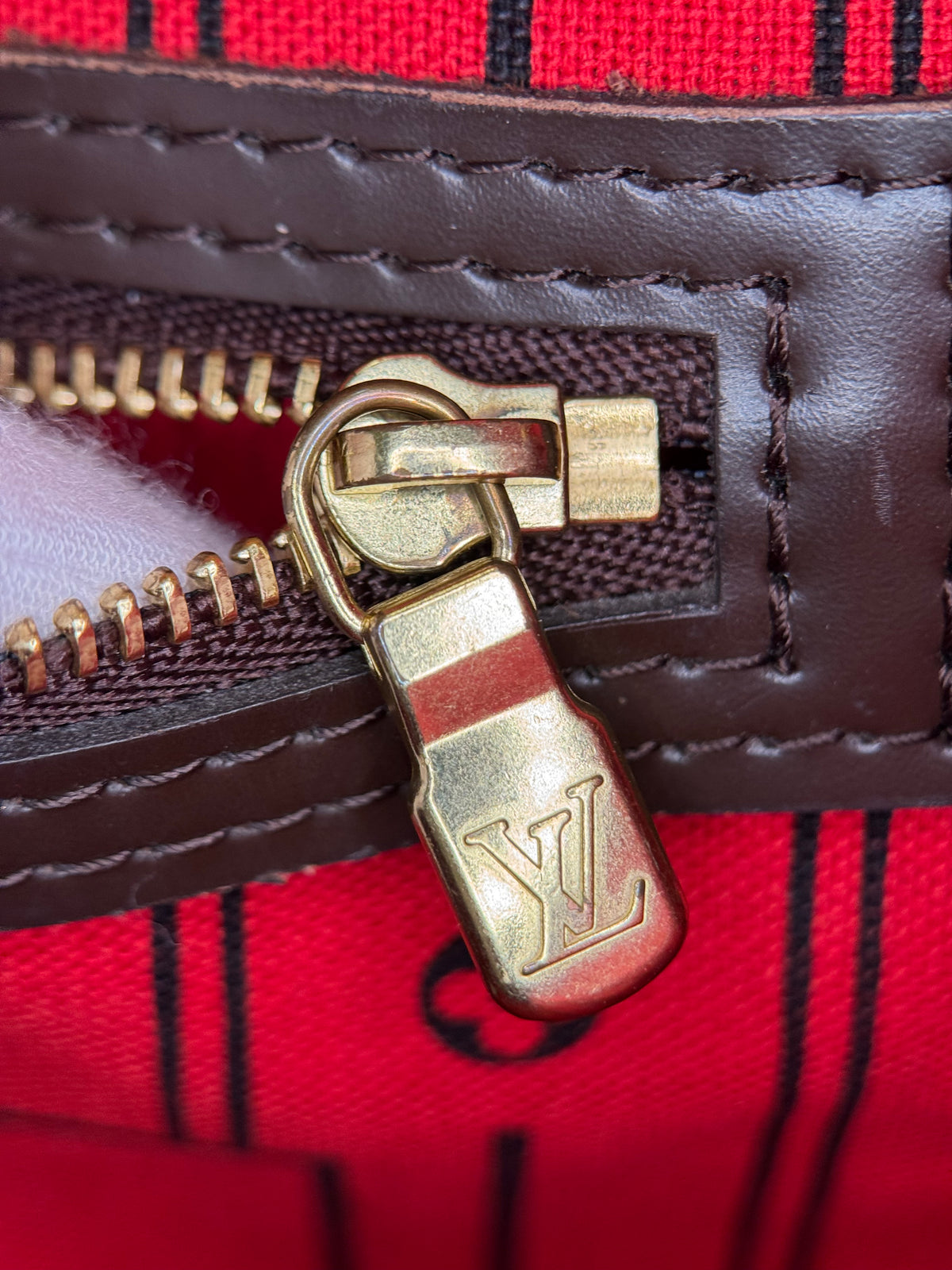 Louis Vuitton Neverfull PM Damier Ebene