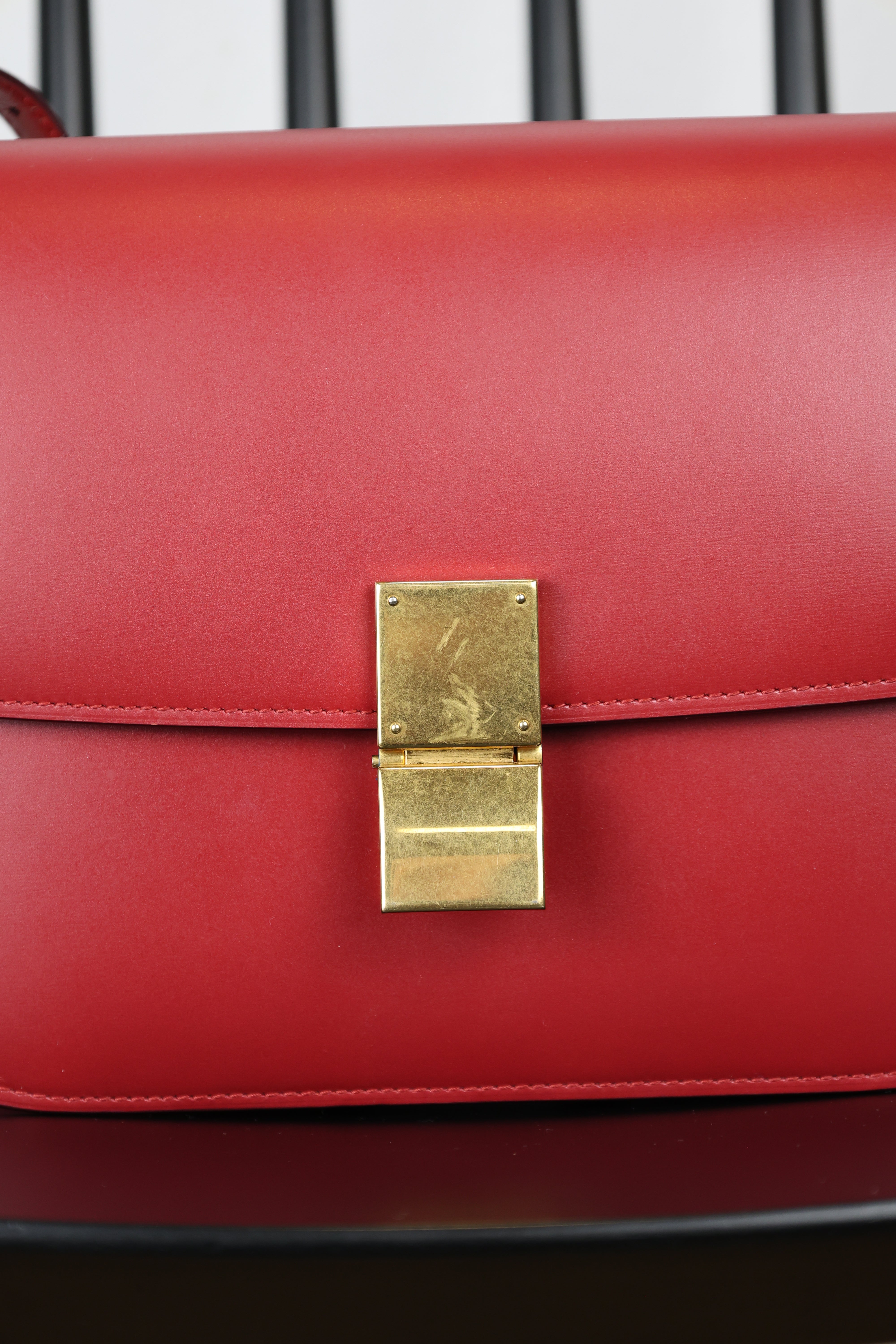 Céline Box Calfskin Medium Classic red