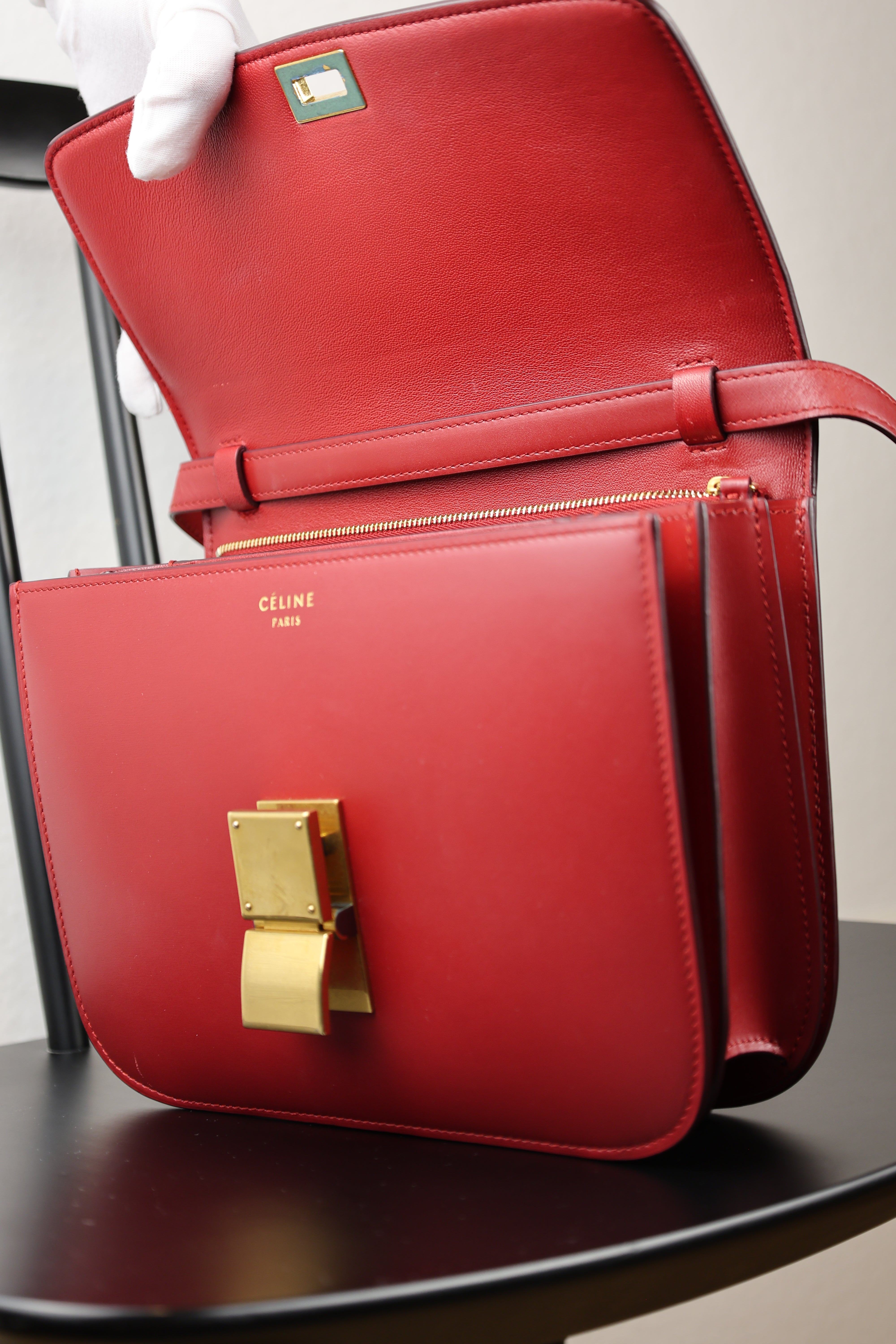 Céline Box Calfskin Medium Classic red