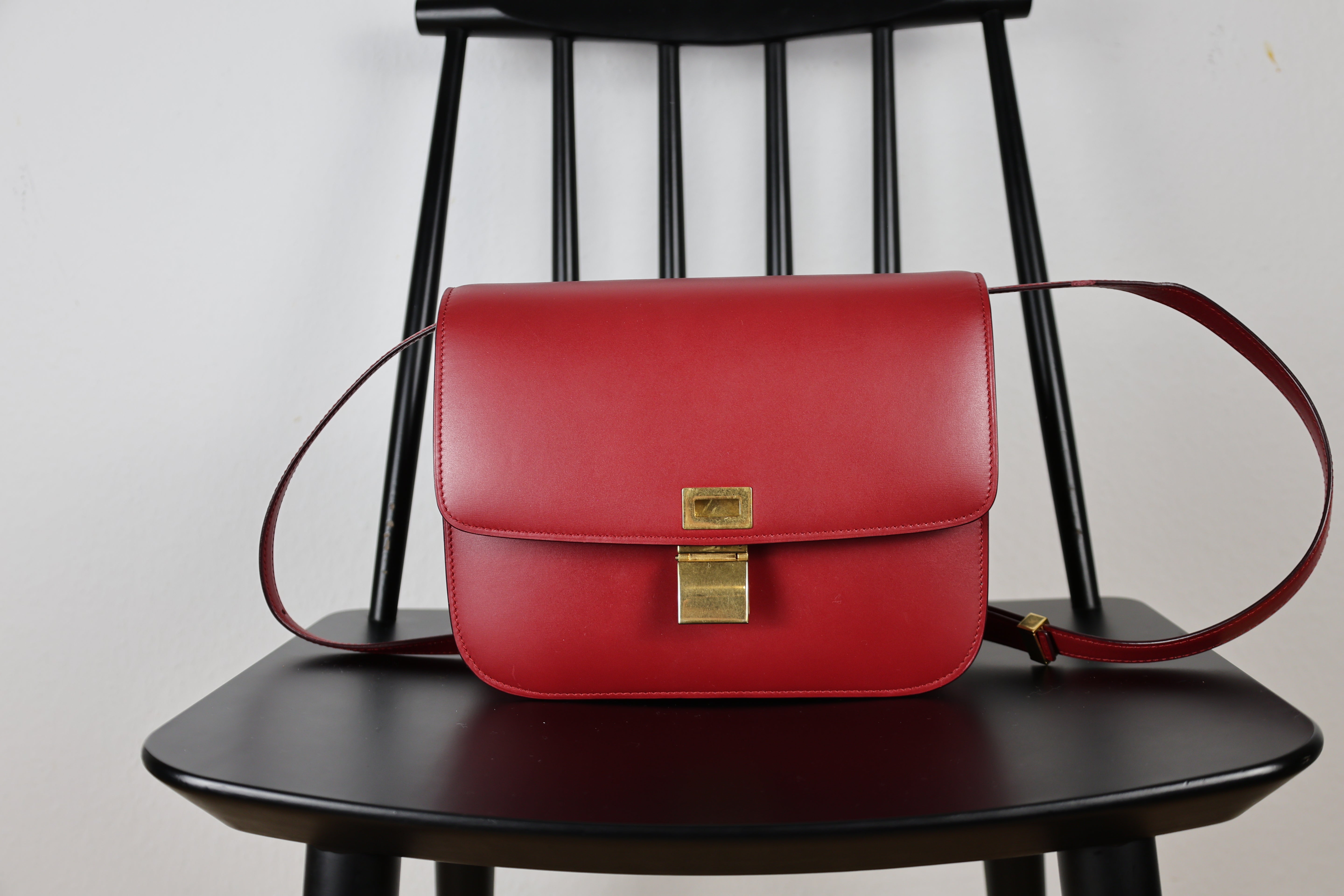 Céline Box Calfskin Medium Classic red