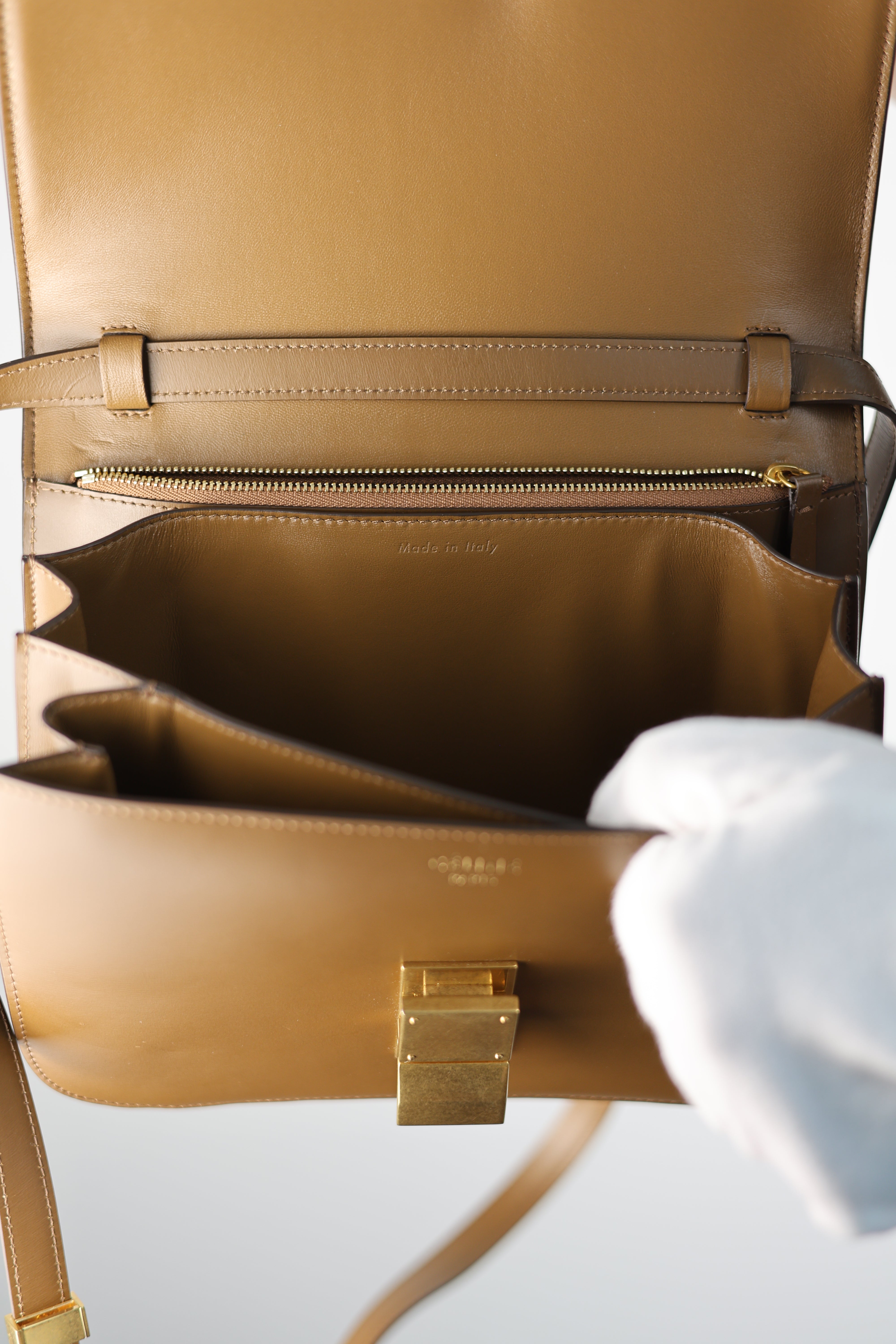CELINE CLASSIC BOX BAG IN BROWN CALFSKIN