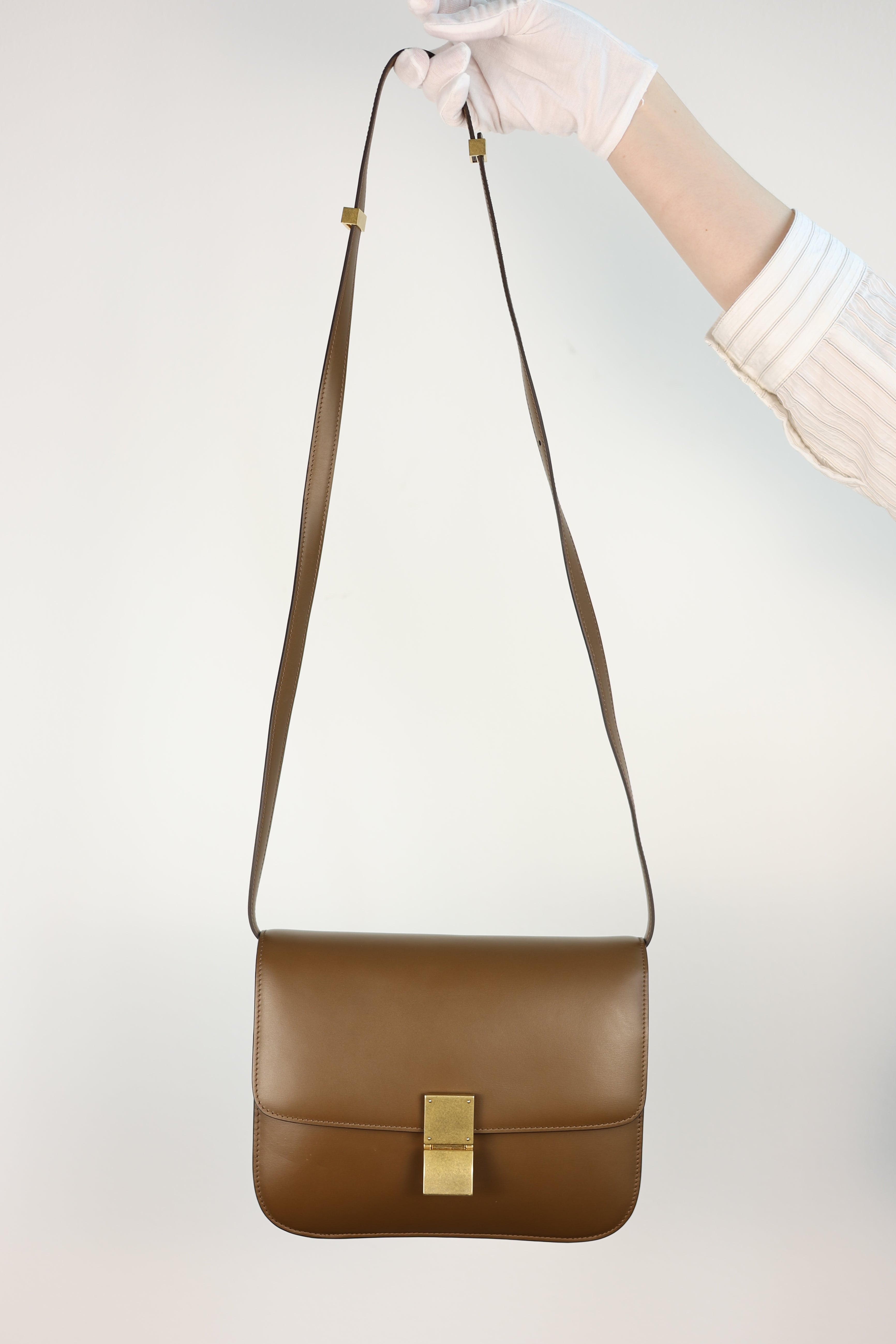 CELINE CLASSIC BOX BAG IN BROWN CALFSKIN