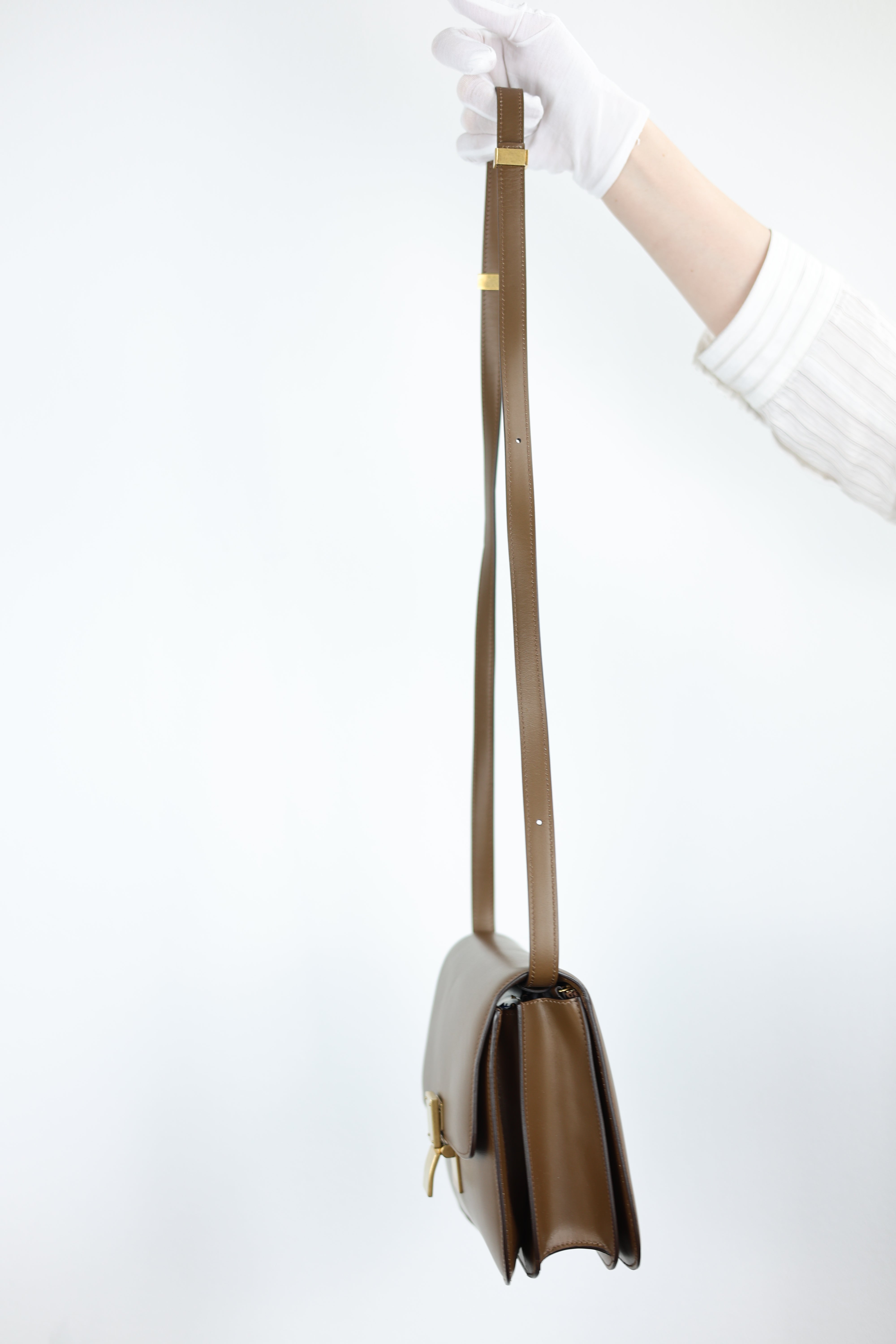 CELINE CLASSIC BOX BAG IN BROWN CALFSKIN